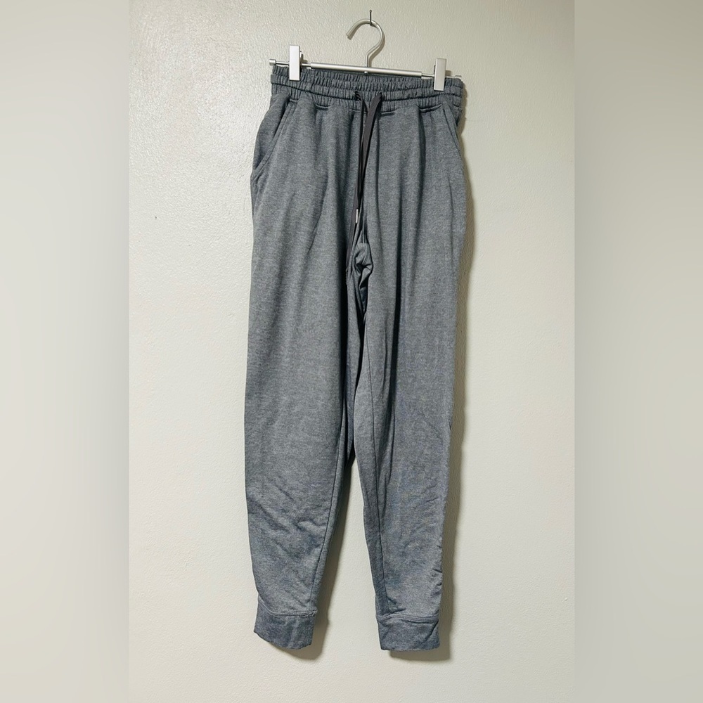 American Eagle Everywhere Joggers - Picture 2 of 7